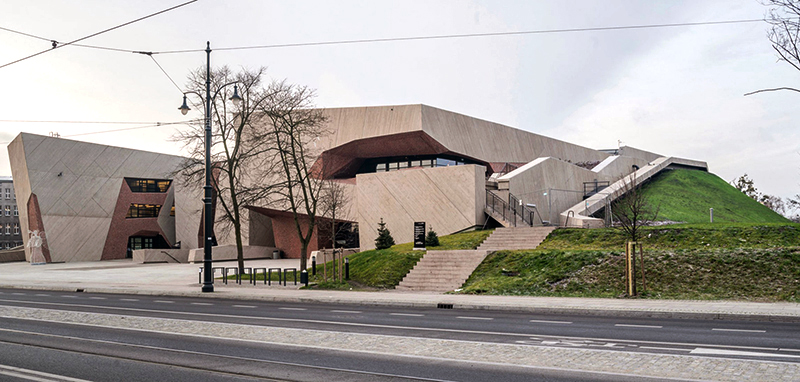 معماری آجری سالت جوردانکی در لهستان