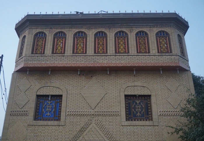 ساختمان آجرنما رسی