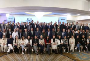 پنجمین گردهمایی توزیع‌کنندگان آجرنسوز نما آذرخش خرداد 1404