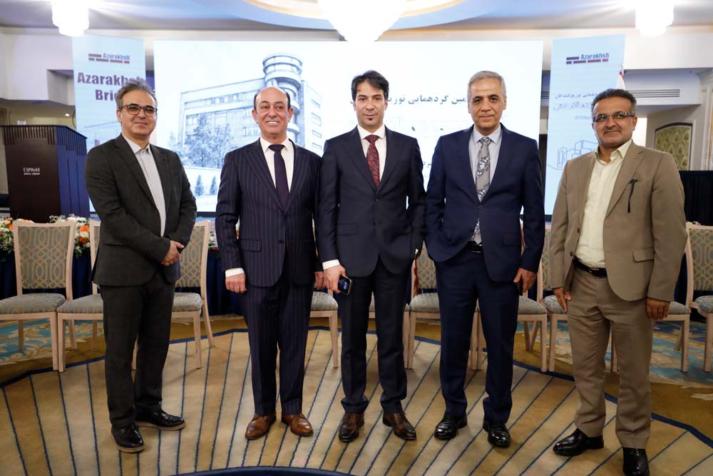 پنجمین گردهمایی توزیع‌کنندگان آجرنسوز نما آذرخش خرداد 1404