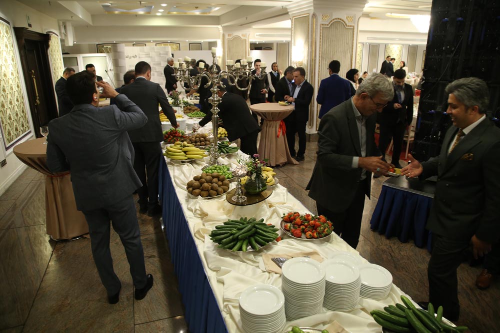 پنجمین گردهمایی توزیع‌کنندگان آجرنسوز نما آذرخش خرداد 1404
