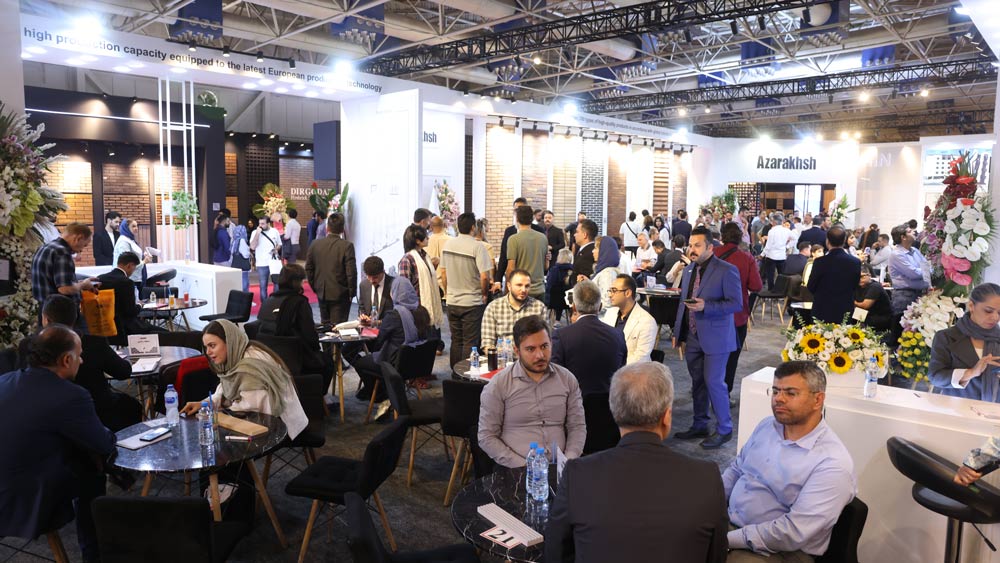 آجر نسوز نما آذرخش در بیست و پنجمین نمایشگاه صنعت ساختمان 1404