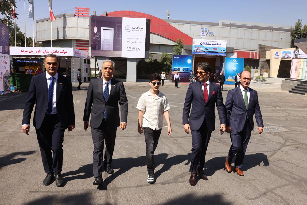 آجر نسوز نما آذرخش در بیست و پنجمین نمایشگاه صنعت ساختمان 1404